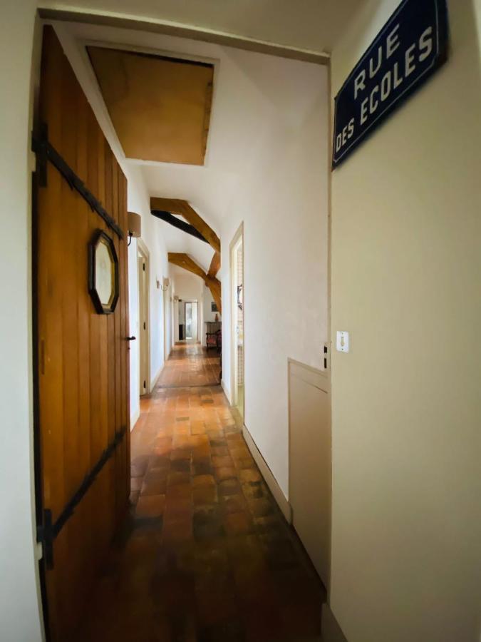 Maison Des Arts Francueil מראה חיצוני תמונה