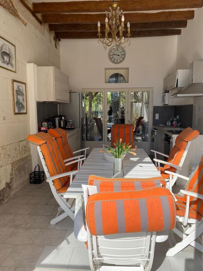 Maison Des Arts Francueil מראה חיצוני תמונה
